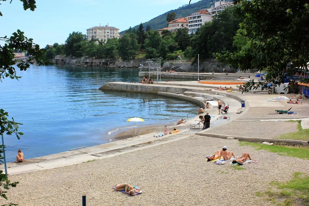 Apartments With A Parking Space Lovran, Opatija - 7673