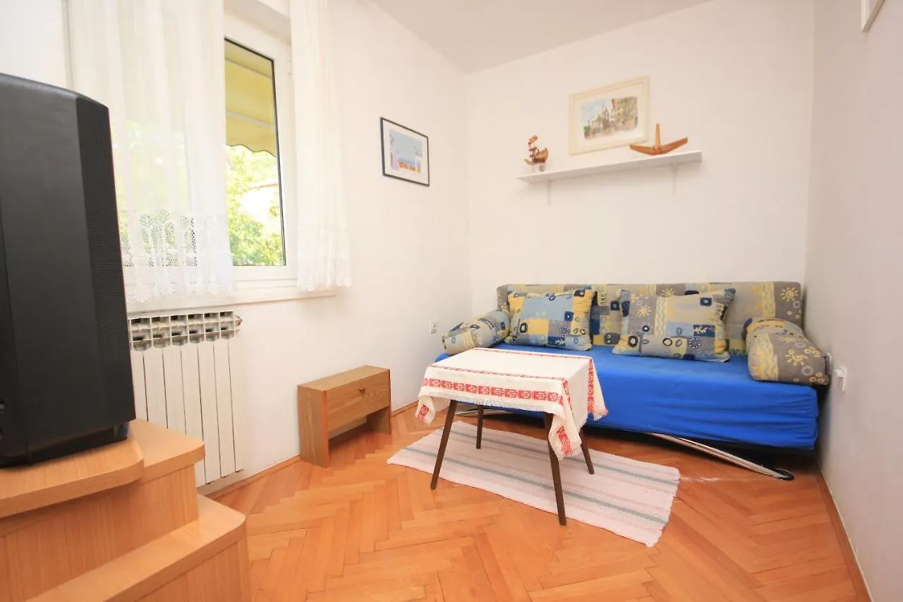 Apartments With A Parking Space Lovran, Opatija - 7673  Lovran